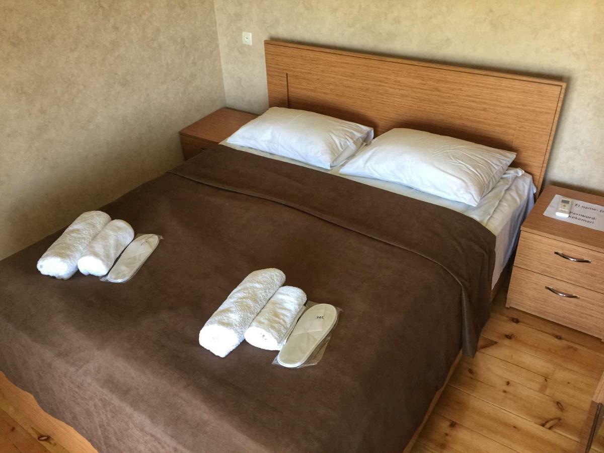 Guest House Maradona Sighnaghi Exterior photo